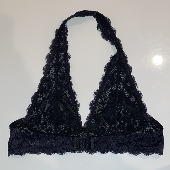 Free People 💖Bundle it!💖 Black Lace Bralette with Halter Top and 3 Hooks - Picture 2 of 4